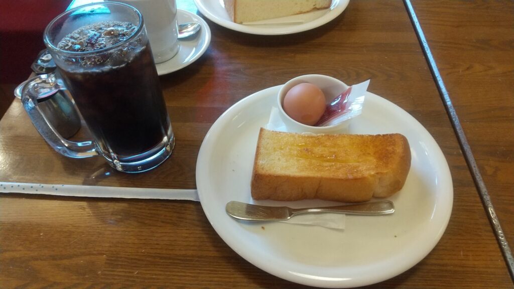 ダフネ珈琲館 烏森店 モーニング