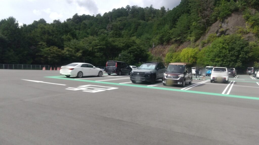 愛知 新城 鳳来 鳳来寺山パークウェイ 駐車場