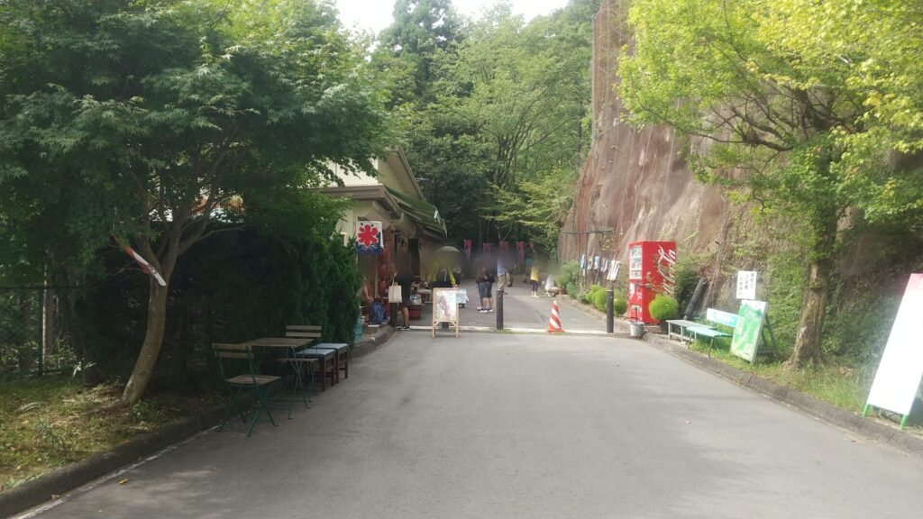 愛知 新城 鳳来 鳳来寺山 パークウェイ 駐車場 東照宮 参道