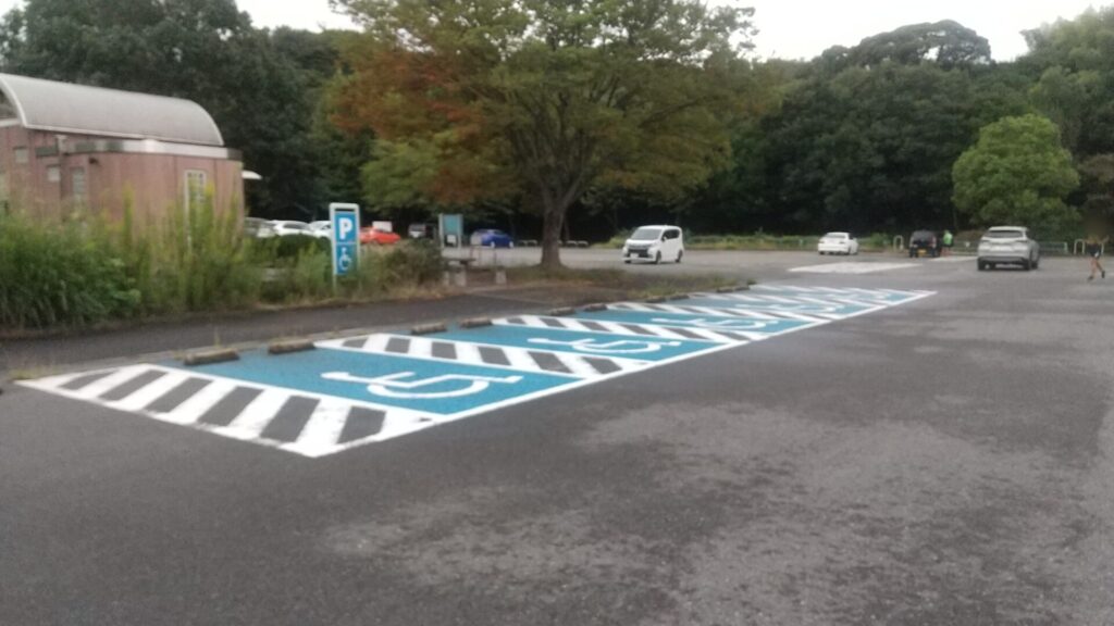 愛知 名古屋 緑区 大高 大高緑地 ディノアドベンチャー 駐車場 障害者