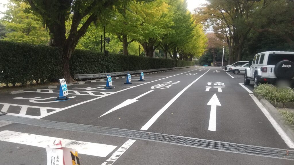 東京 千代田区 九段 靖国神社 駐車場 障害者