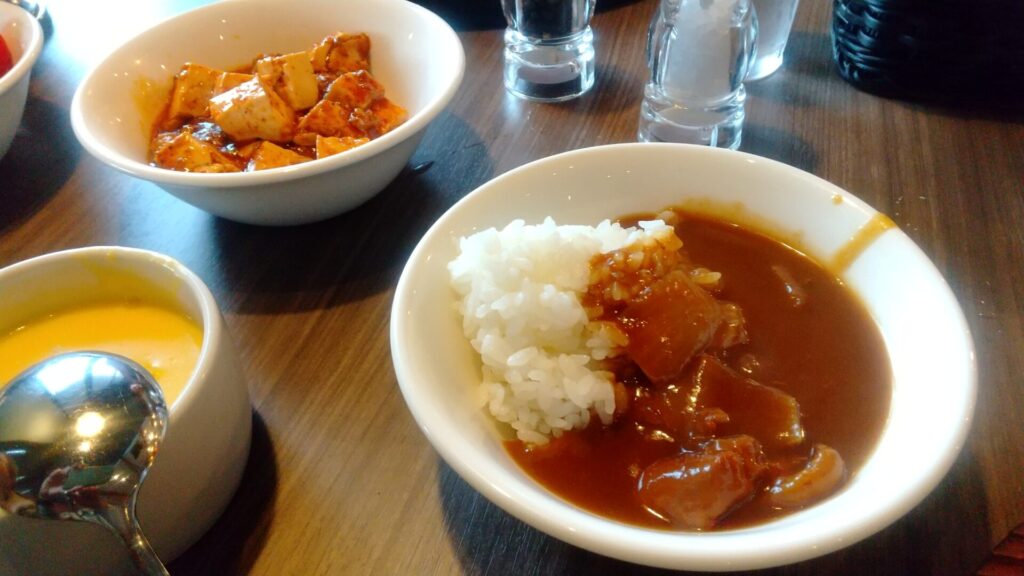 愛知 春日井 ステーキ ハンバーグ サラダバー あさくま 春日井店 ランチ バリアフリー 障害者 車椅子