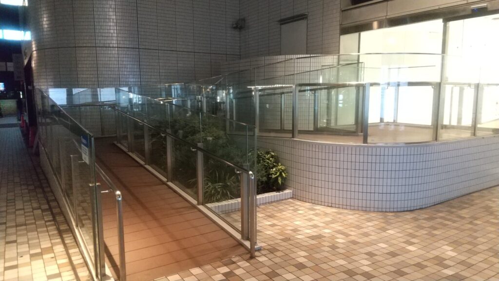 愛知 名古屋 栄 パルコ PARCO 名古屋店 とんかつ 和幸 障害者 車椅子