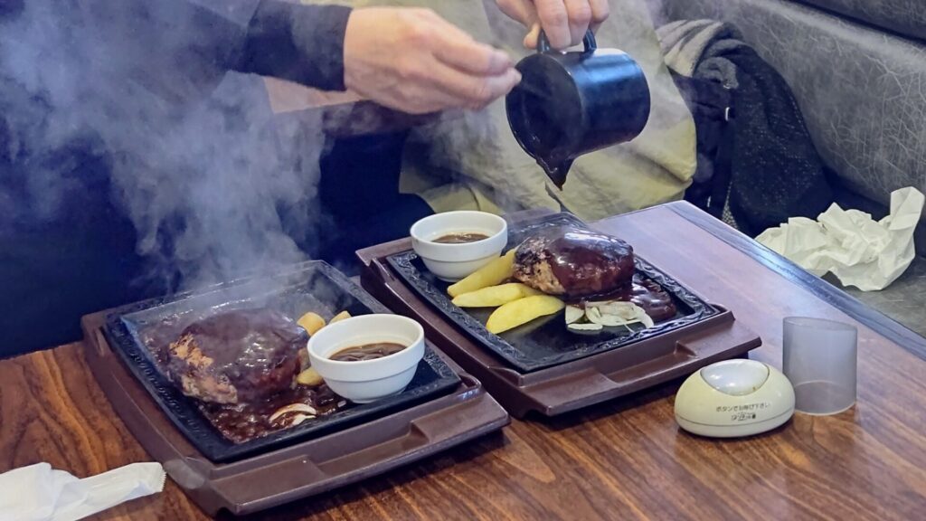 名古屋 太閤通り ランチ ステーキ サラダバー バイキング ステーキガスト バリアフリー 障害者 車椅子